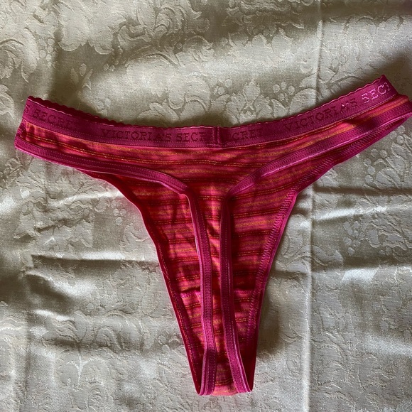 Victoria’s Secret panties bundle NWT - Picture 5 of 7
